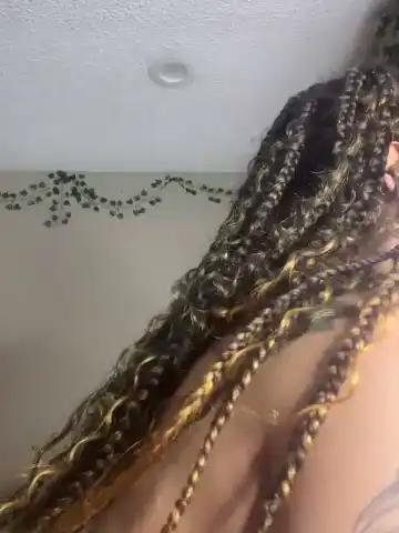Shuggabutt – [Stripchat] Party Crazy Goal Pretty Cam Model – 2025-08-27 18:45:15