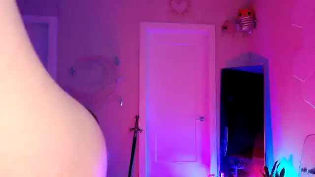 Snugglepunk – [Myfreecams] Camsex Beauty Free Porn – 2025-10-15 07:35:35