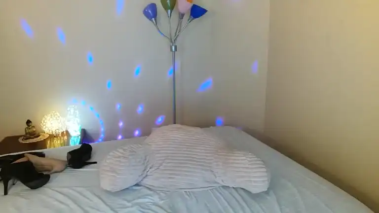Bella_shine – [Streamate] Cum Naked Ass – 2026-06-14 04:24:49