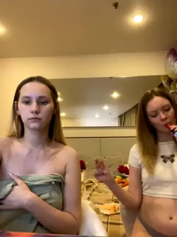 Radiants_two – [Stripchat] Horny High Qulity Video Friendly – 2025-05-21 22:05:26