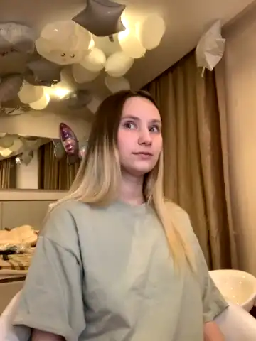 Radiants_two – [Stripchat] Nora Nice Sexy Girl – 2025-02-24 12:19:17