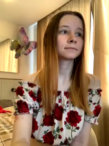 Radiants_two – [Stripchat] Interactive Toy Cute Webcam Girl Mouth – 2025-06-18 18:38:14