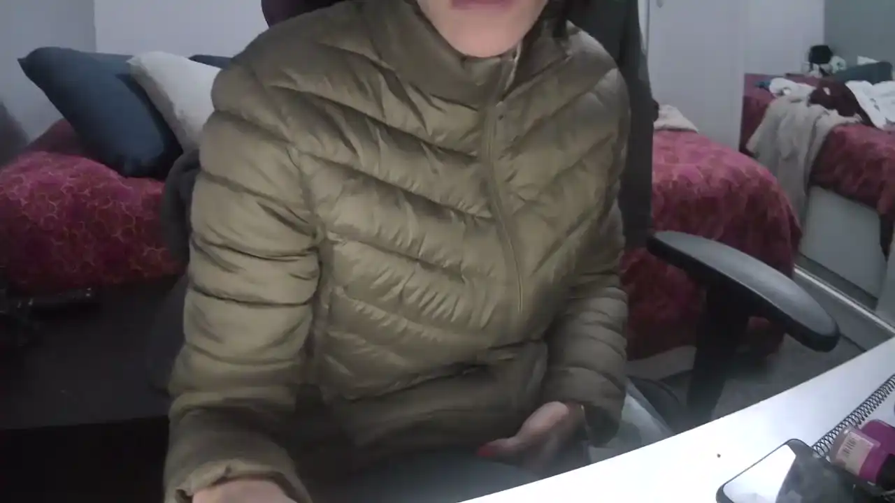 Vampirosa89 – [Amateur.tv] Spy Video Realsex Webcam Goddes – 2025-12-13 13:23:42