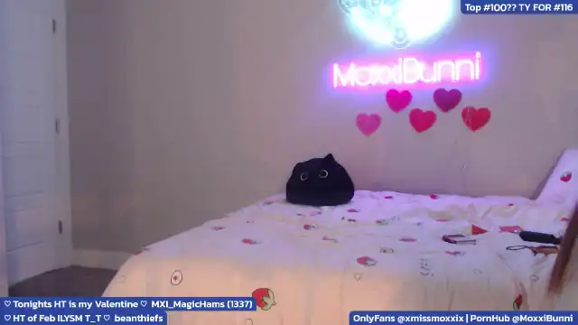 Moxxibunni – [Myfreecams] Wild Babe Surprise Caught On Webcam – 2026-05-01 07:46:49