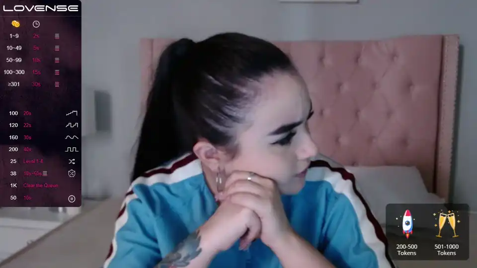 Pretty_doll – [Manyvids Live] Huge Camgirl Lovers – 2025-08-19 15:20:26