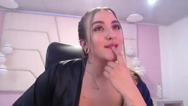 Daniellaspinelly – [Xlovecam] Lips Ticket Show Dick – 2025-10-19 07:27:27